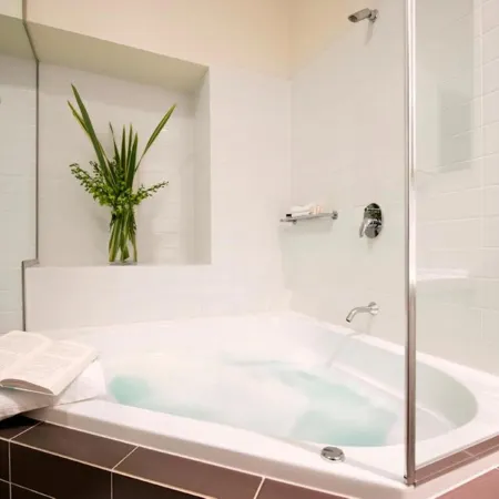 Miller Apartments Отели рядом с достопримечательностью «Площадь Виктория»