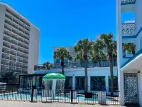 Polynesian Oceanfront Hotel