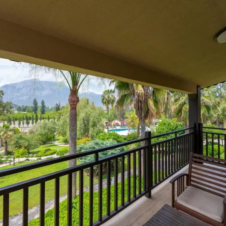 Beso Hotel Berke Ranch&Nature