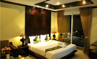 Boonjumnong Modern Apartment