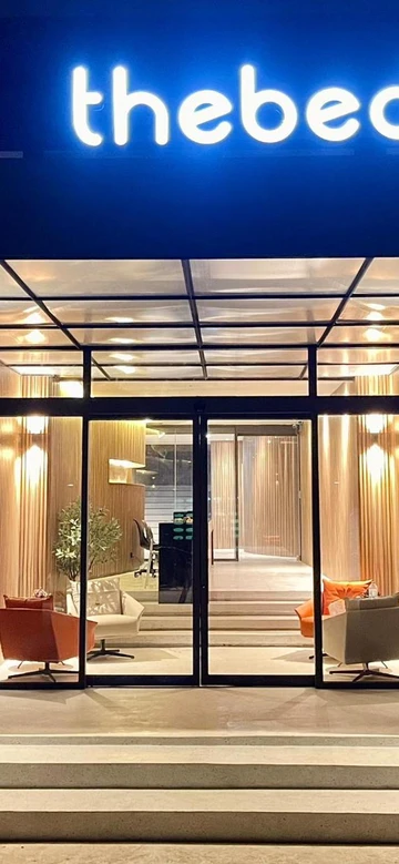 รูปภาพของเดอะเบส 304