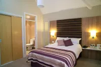 Hillscourt Hotels in 