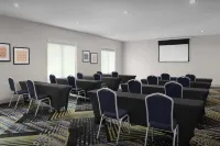 Holiday Inn Express & Suites Birmingham - Homewood