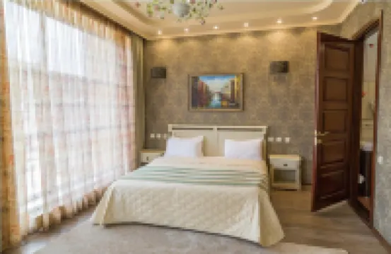 Venetsiya Hotel