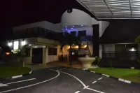 Hale Manor Exquisite Các khách sạn ở 