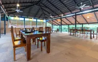 Akshaya Bungalow Pollachi - Mountain view