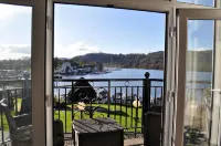 Macdonald Old England Hotel and Spa - วิว