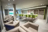 地平線養生Spa度假村，貝斯特韋斯特品質精選 - 酒吧