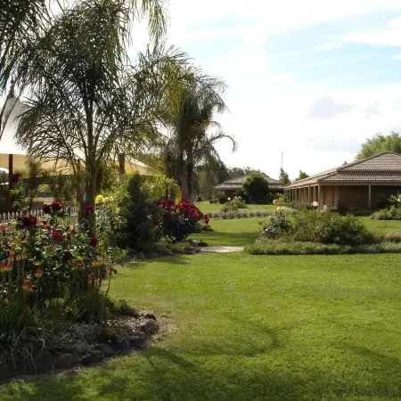 Paradise Lakes Motel Shepparton