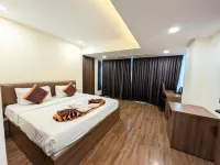 Solaris Hotel and Club
