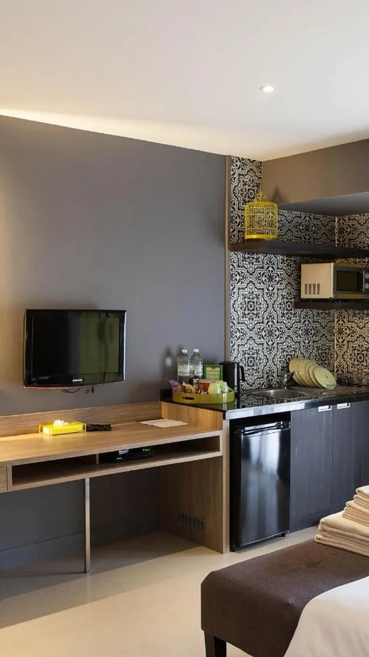 Deluxe Twin Room with Free Mini-Bar