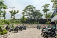 De Diana’s Home Semarang by INNCA COLLECTION - Parking