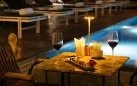 The Calm Oasis - piscina