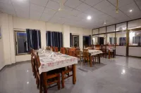 Jawai Empire Resort by Premier Hotels - Luxury Tent & Cottage Stay - Leopard Safari Near Jawai DAM - 3 tähden