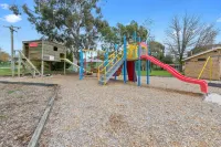 High Country Holiday Park - parking