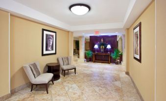 Holiday Inn Express & Suites Niagara Falls