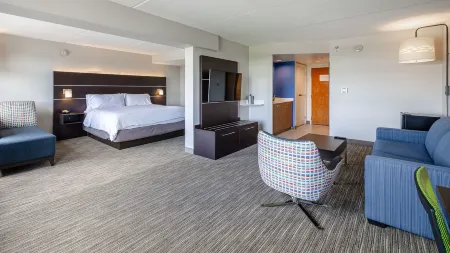 Holiday Inn Express & Suites Prospect Heights