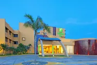 Holiday Inn Veracruz Boca Del Rio Отели рядом с достопримечательностью «Парк Эриберто Кеоэ Висент»