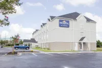 Microtel Inn & Suites by Wyndham Camp Lejeune/Jacksonville