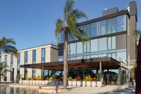 Howard Johnson by Wyndham Resistencia La Ribera