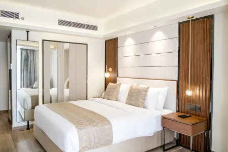 Ramada by Wyndham Cox's Bazar Kolatoli Beach Отели рядом с достопримечательностью «Kolatoli Beach Cox's Bazar»