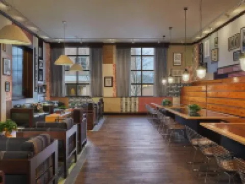 Graduate by Hilton Bloomington Hotels in Bloomington