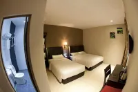 Ayer Hitam Hotel Hotels in Parit Raja