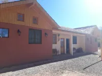 Hospedaje Atitur فنادق في 