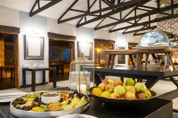 Gondwana Etosha Safari Lodge Hotels in Ombika