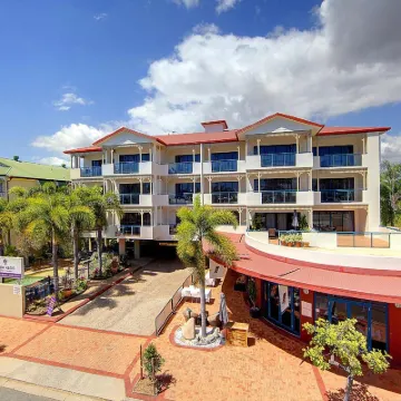 Park Regis Anchorage Hotels near Maritime Museum of Townsville