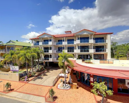 Park Regis Anchorage Hotels in South Townsville