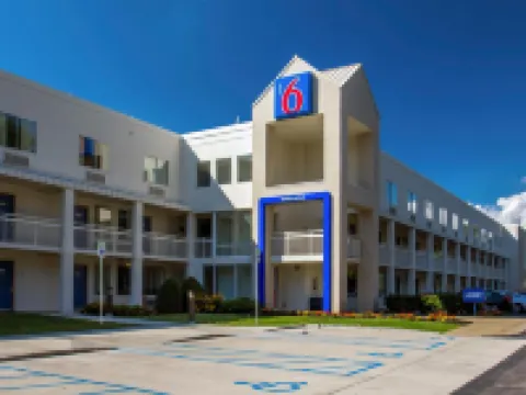 Motel 6 Buffalo, NY - Airport - Williamsville Hotels in Lancaster