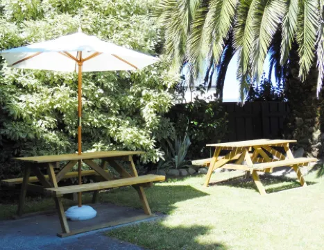 卡皮蒂網關酒店