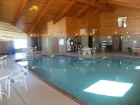 AmericInn by Wyndham Manitowoc - Pools