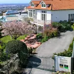 Dyers House Hotels in 