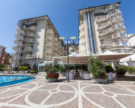 Palace Hotel Hotels in Milano Marittima