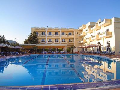 Kouros Hotel