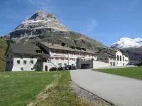 Gasthaus & Hotel Berninahaus Hotels in Poschiavo