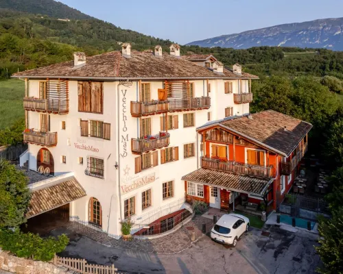Hotel Relais Vecchio Maso Hotels near Palon