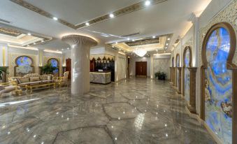 Manor Hotel