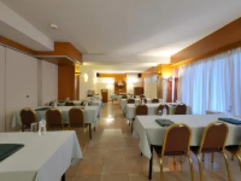 エスペリア ホテル カヴァラのホテル