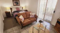 Riesling Trail & Clare Valley Cottages Hotels in Emu Flat