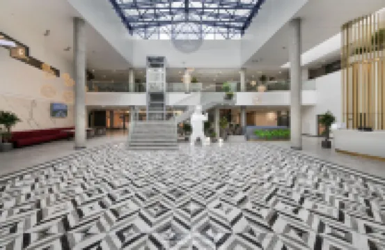 Sokolyona Hotel