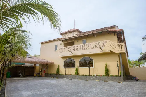 Thái Bình Cam Ranh 2 Hotel Hotels in Công Hải