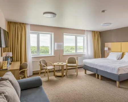 アマクス オムスク ホテル オムスクのホテル