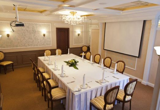 호텔 파루스 내부 전경