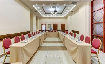 The Hotel Complex Tourist