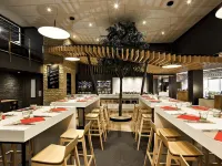 Ibis Budget Poitiers Site du Futuroscope - ที่มีบาร์