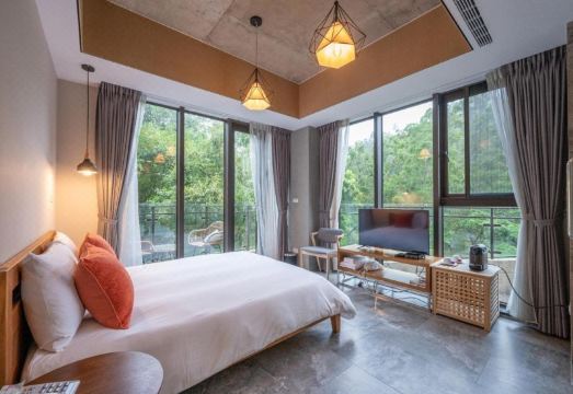 먀오리 숙소 내부 전경