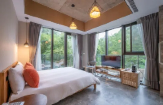 Siang Tsao Yu Chong Hotels near Fugui Mudan